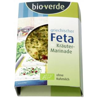 Feta in Kräuter-Marinade