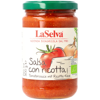 Tomatensauce mit Ricotta Käse